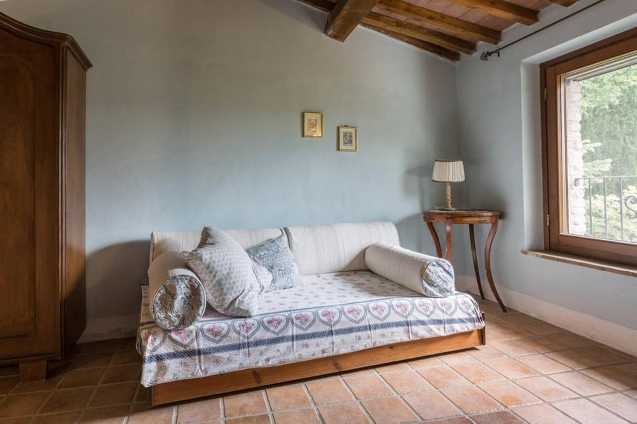 Agriturismo Il Poggio Degli Scoiattoli ペルージャ エクステリア 写真