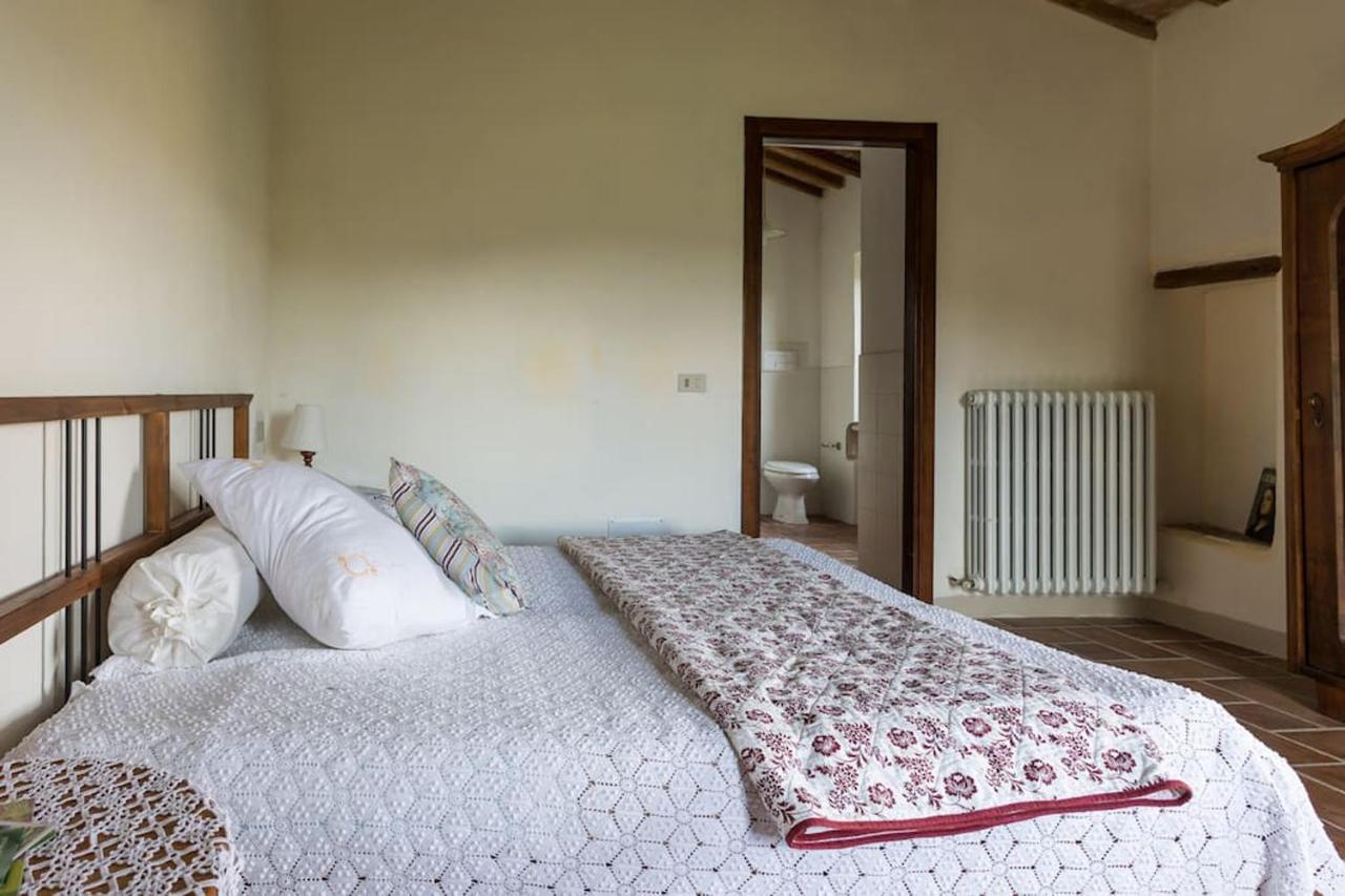 Agriturismo Il Poggio Degli Scoiattoli ペルージャ エクステリア 写真